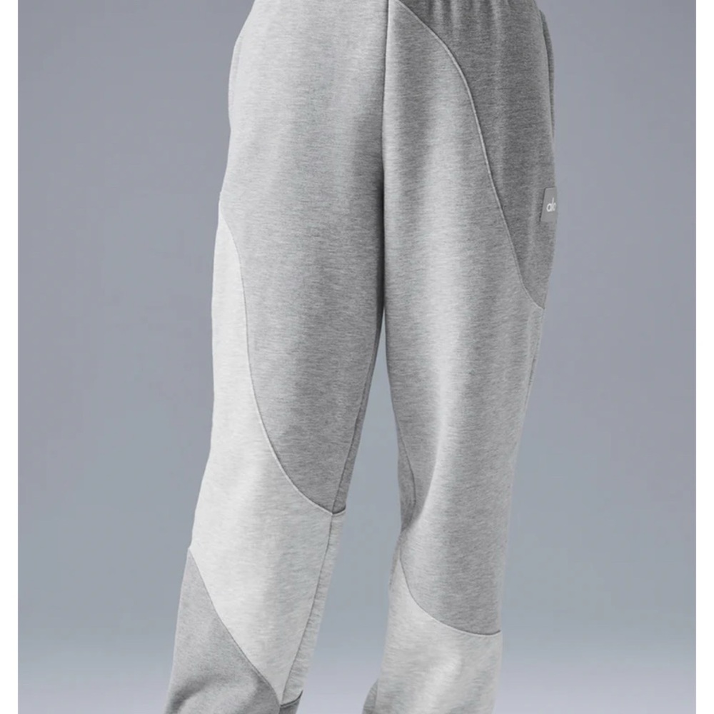 Make Waves Sweatpant Medium Grey Tonal